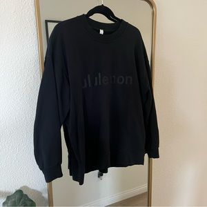 Lululemon perfectly oversized crew size 8